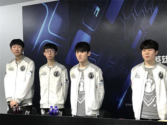 策略格外引 策略格外引