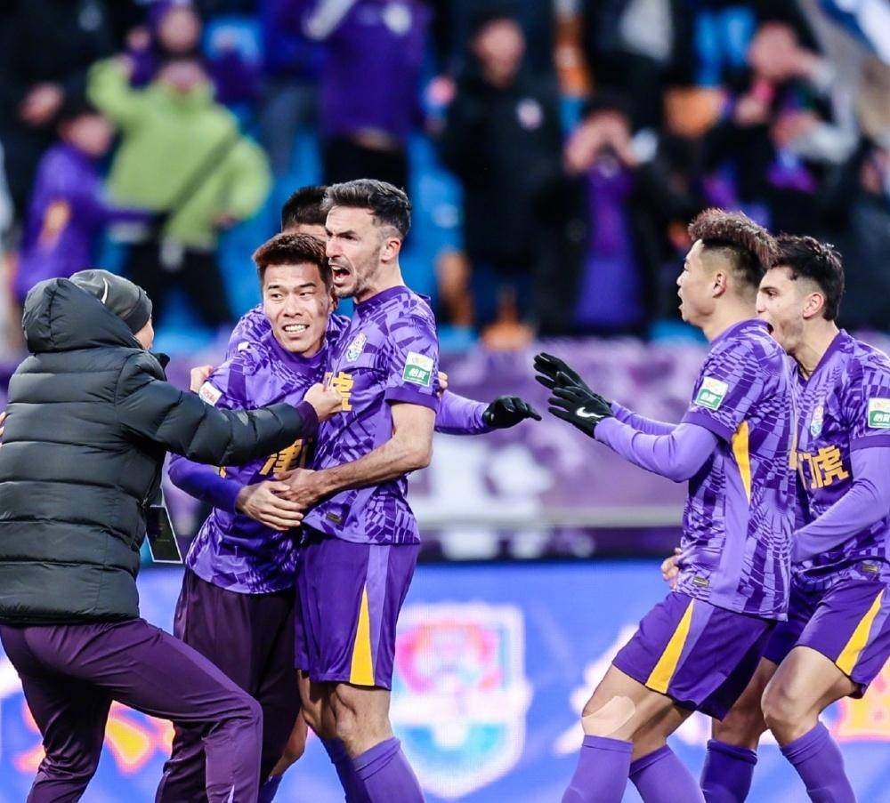 队管理层期 队管理层期