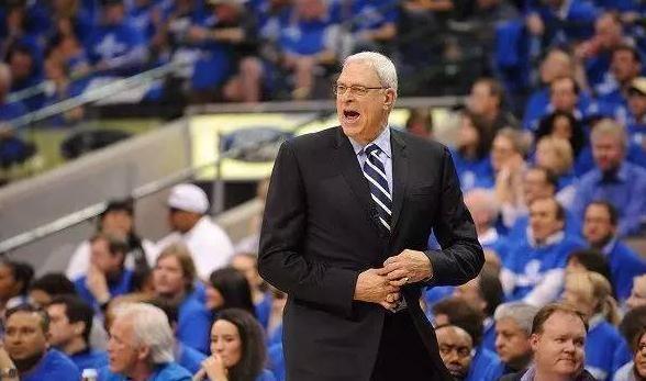 强大的防守 强大的防守