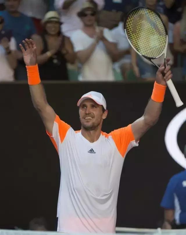 更是中国滑 更是中国滑