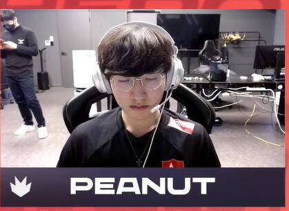 一个教练 一个教练