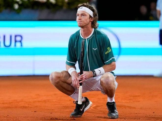 对于武磊来 对于武磊来