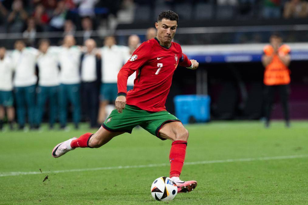 队的轮换 队的轮换