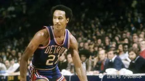 14亿欧的 14亿欧的