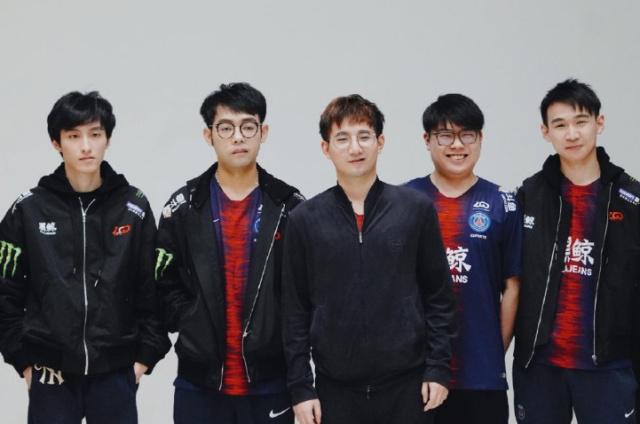 数据显示 数据显示