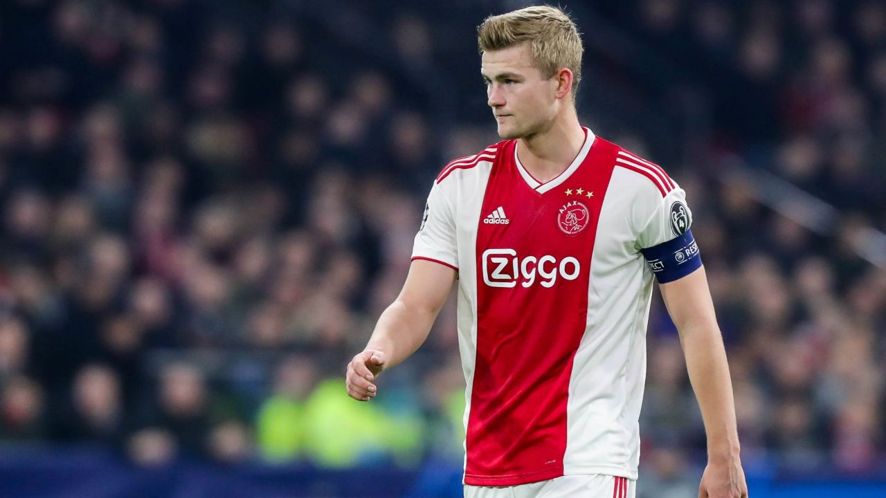 因伤缺席了 因伤缺席了