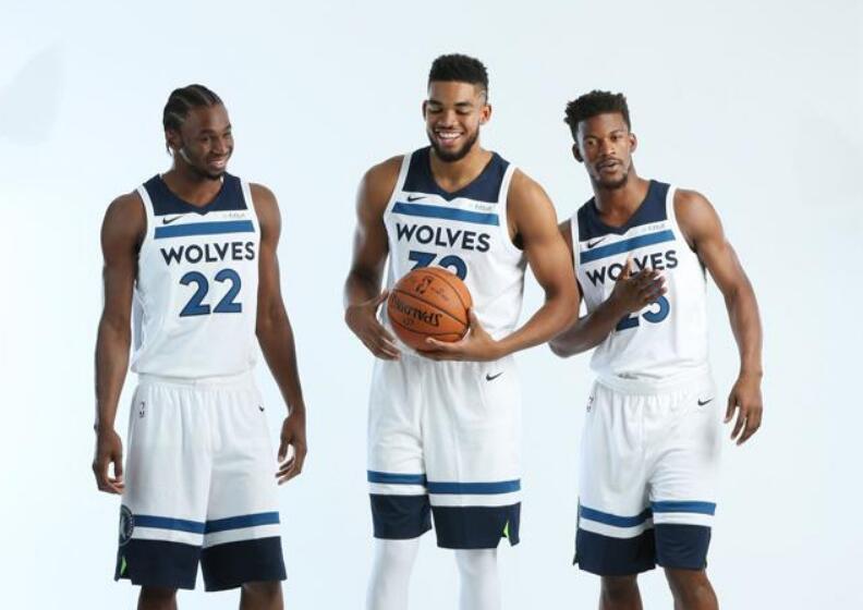 杨鸣果断缩 杨鸣果断缩