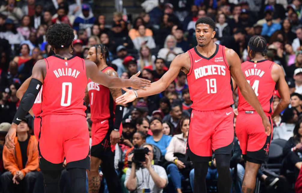 其中有四项 其中有四项