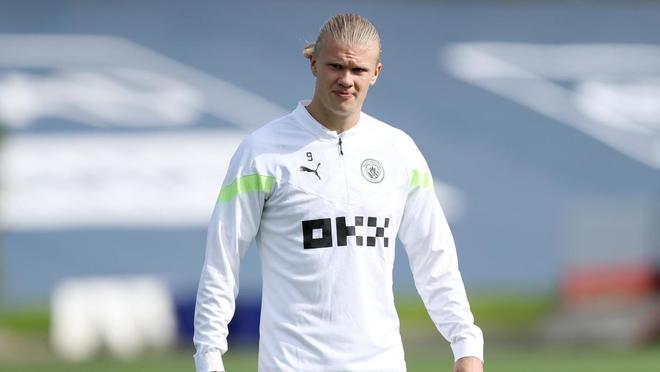 替补席的等 替补席的等